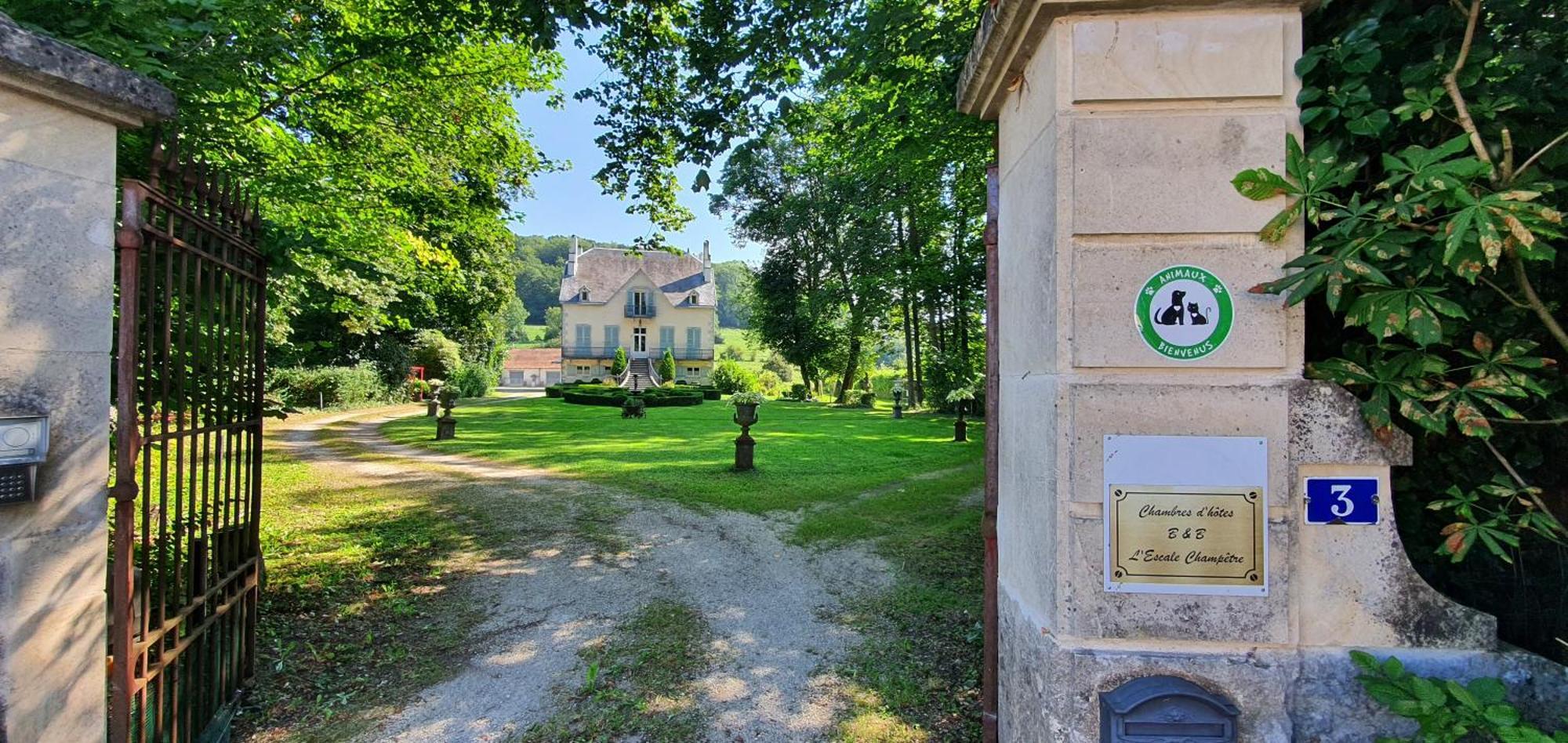 Bed and Breakfast L'Escale Champetre Culmont Exteriér fotografie